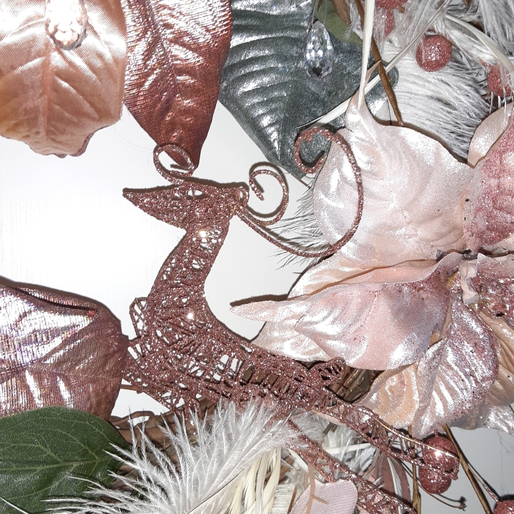 Homemade wreath - Picture 5 of 6